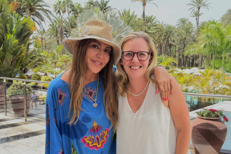 Portada Simone Thomalla con Annika Zintl
