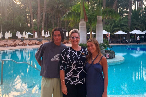 Belen Ecija en Seaside Palm Beach