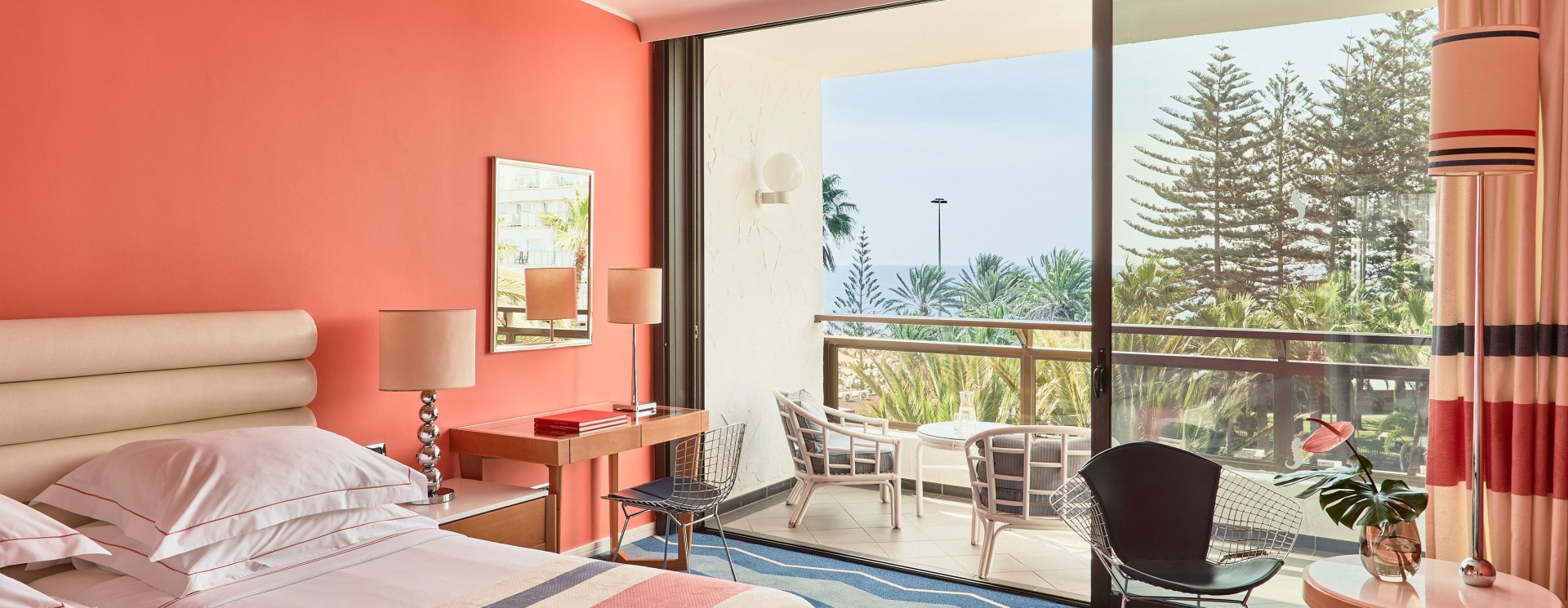 Superior Room coral