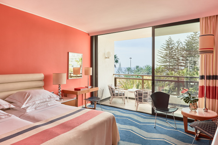 Superior Room coral